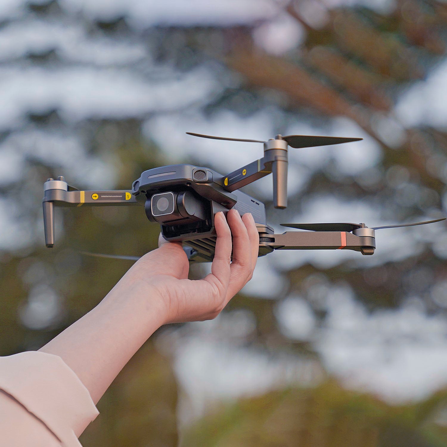 Snaptain - P30 4K Drone with Camera GPS and Remote Controller - Grey