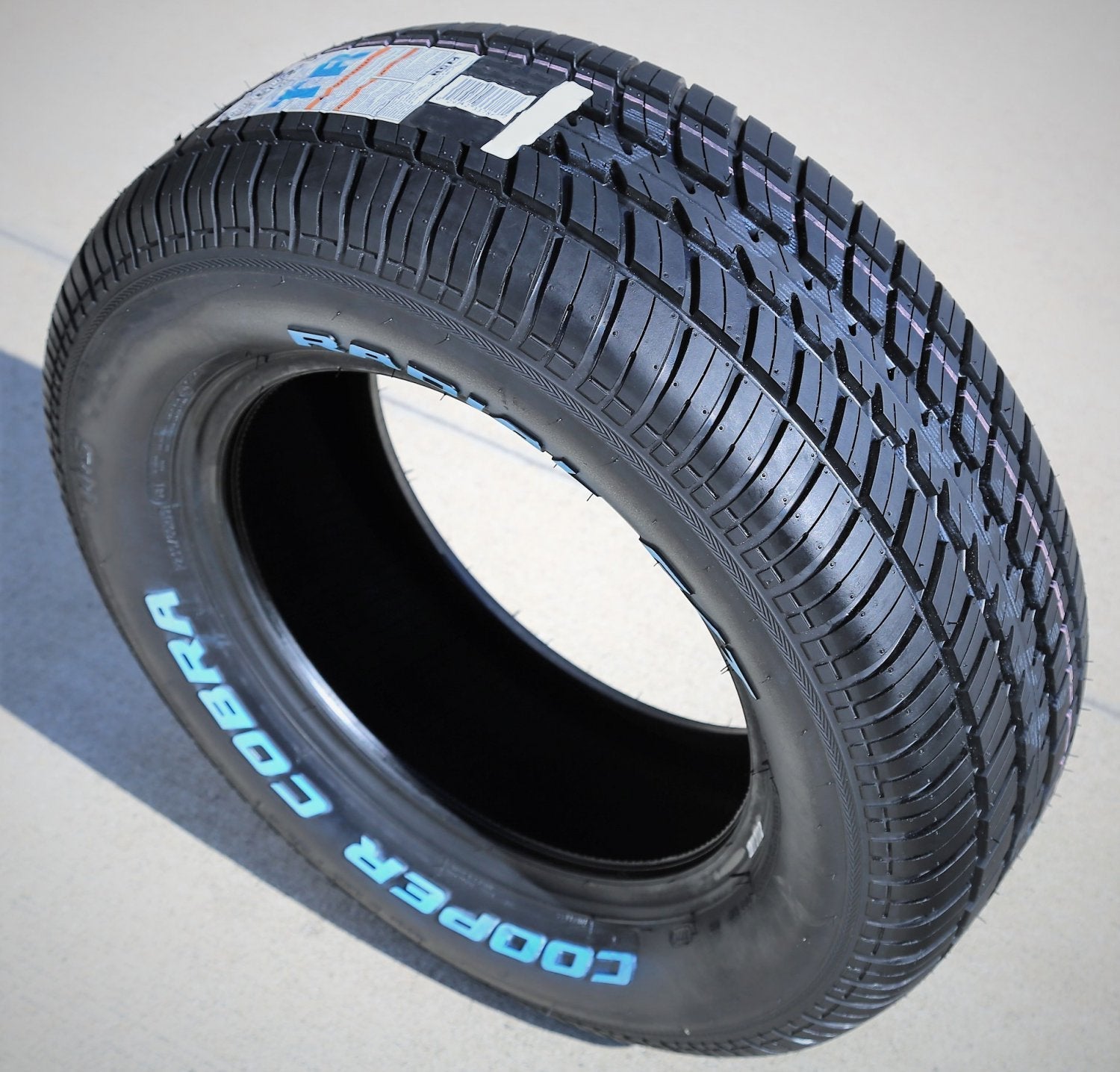 2026 Tire Cooper Cobra Radial G/T 225/70R15 100T (RWL) A/S All Season